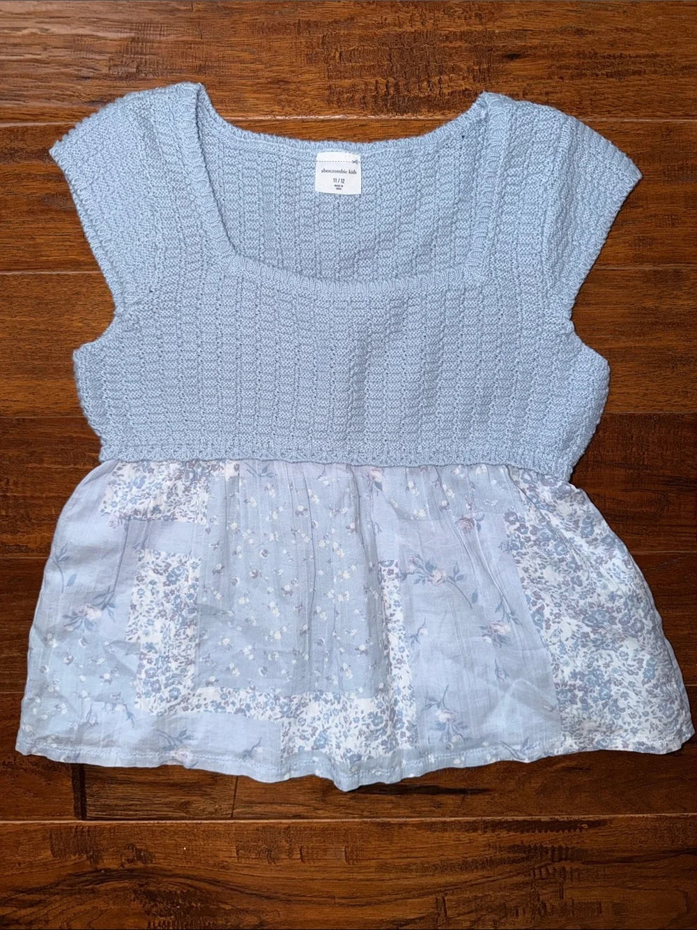 NWOT Abercrombie short-sleeve babydoll sweater, Size 11/12